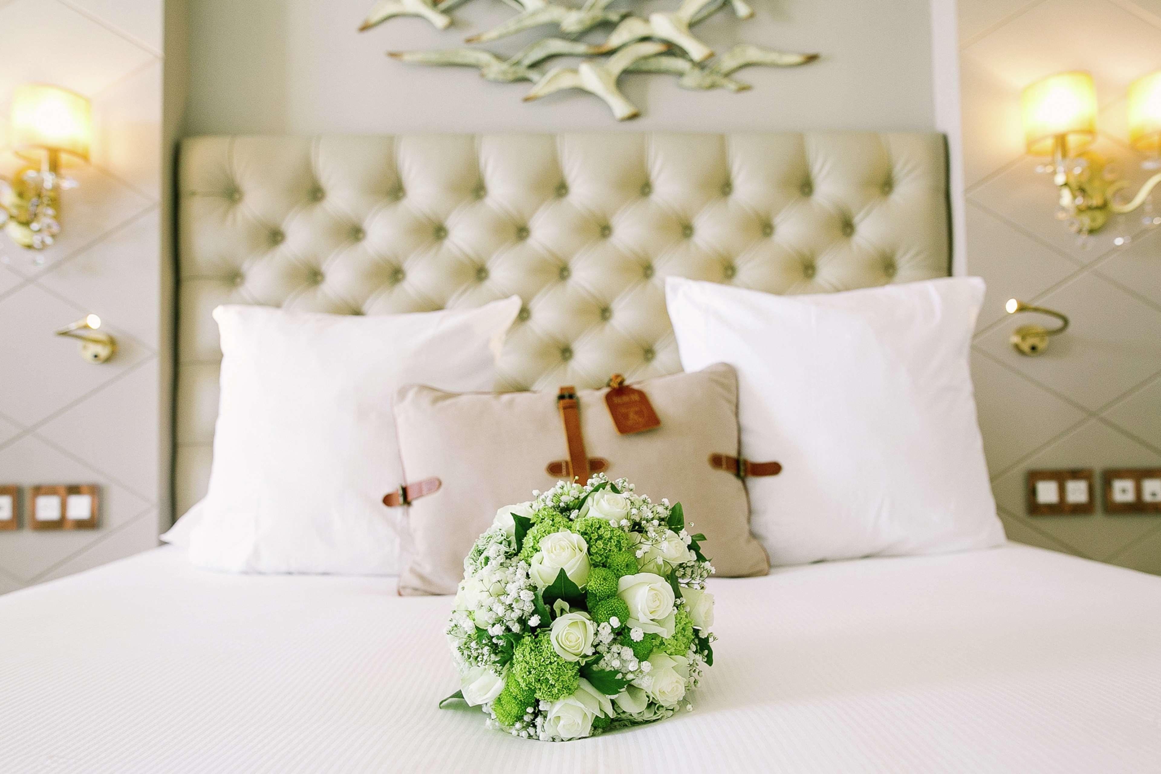 Grand Hotel Des Sablettes Plage, Curio Collection By Hilton La Seyne-sur-Mer Esterno foto